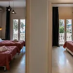 Vallia's Seaview & Stylish By Konnect, Nisaki Apartman *