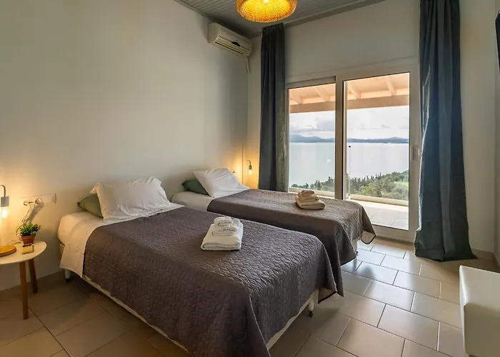 Vallia's Seaview & Stylish By Konnect, Nisaki Appartement