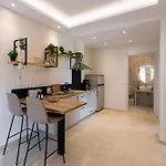 Vallia's Seaview & Stylish By Konnect, Nisaki